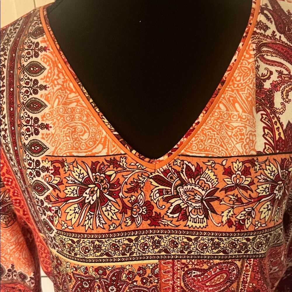Chico's Vibrant Red and Orange Boho Patchwork Top Tunic Sz 0 - Picture 2 of 12
